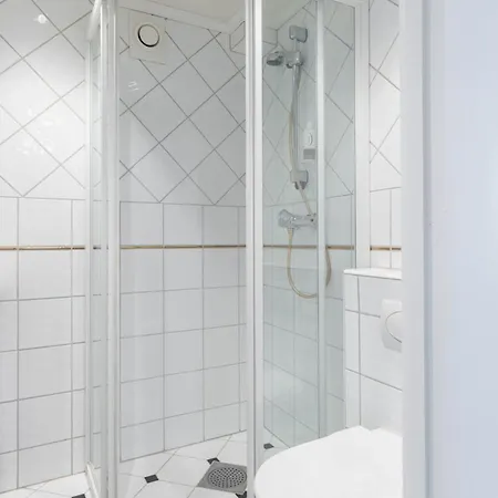 Apartment With Stunning View Over Bryggen